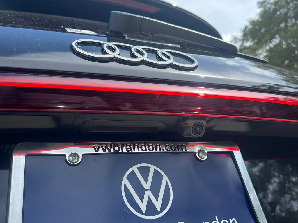 Used 2025 Audi Q6 e-tron Premium w/ Convenience Package RWD image 42