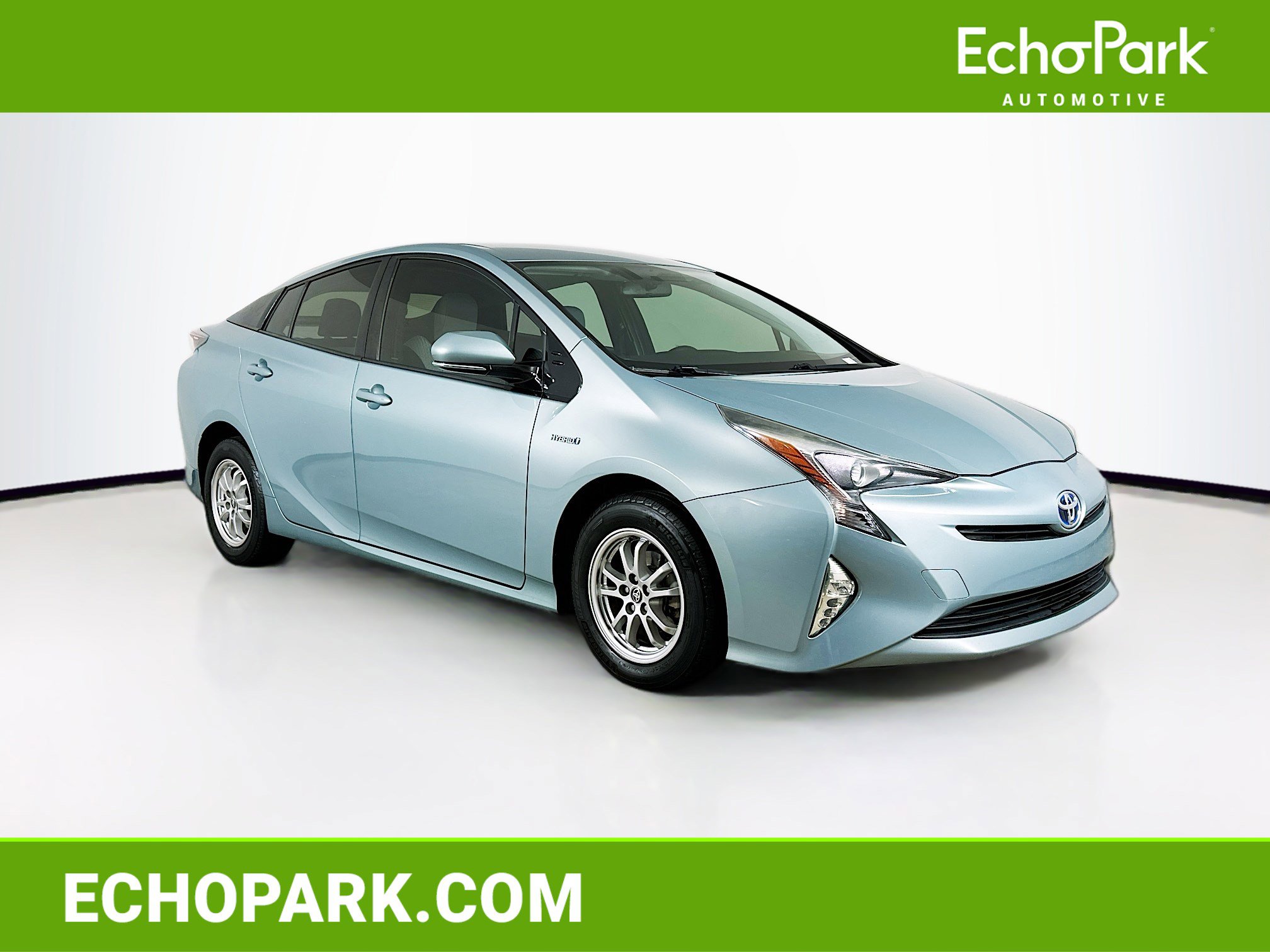 Used 2016 Toyota Prius Two image 1