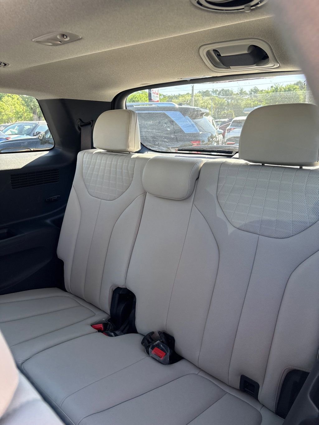 Used 2025 Hyundai Palisade Limited image 4