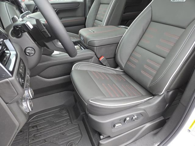New 2026 GMC Yukon XL AT4 Ultimate w/ LPO, Illumination Package AWD/4WD image 38