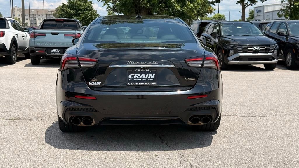 Used 2023 Maserati Ghibli Modena Q4 AWD/4WD image 6