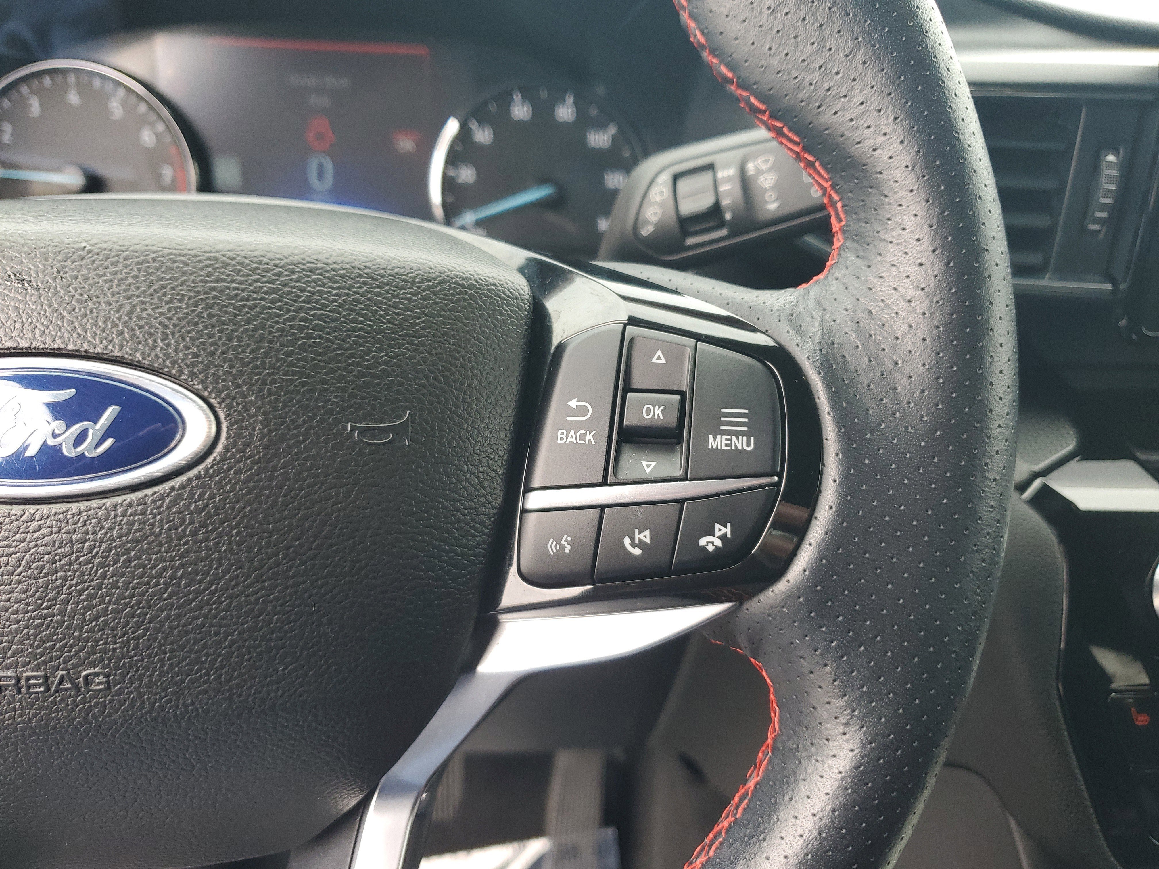 Used 2023 Ford Explorer ST-Line w/ Class IV Trailer Tow Package image 24