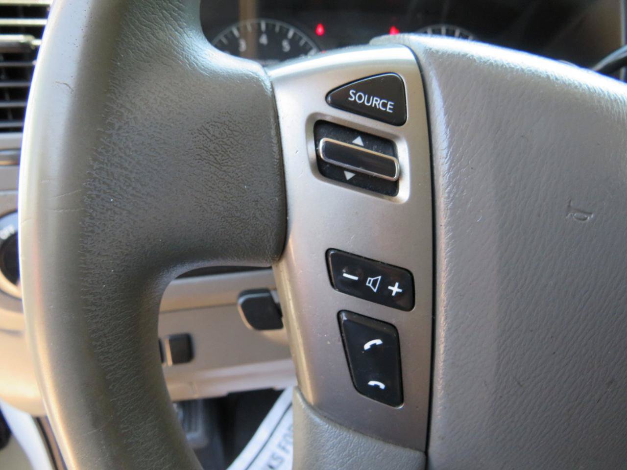 Used 2017 Nissan NV 1500 SV w/ Technology Package RWD image 11