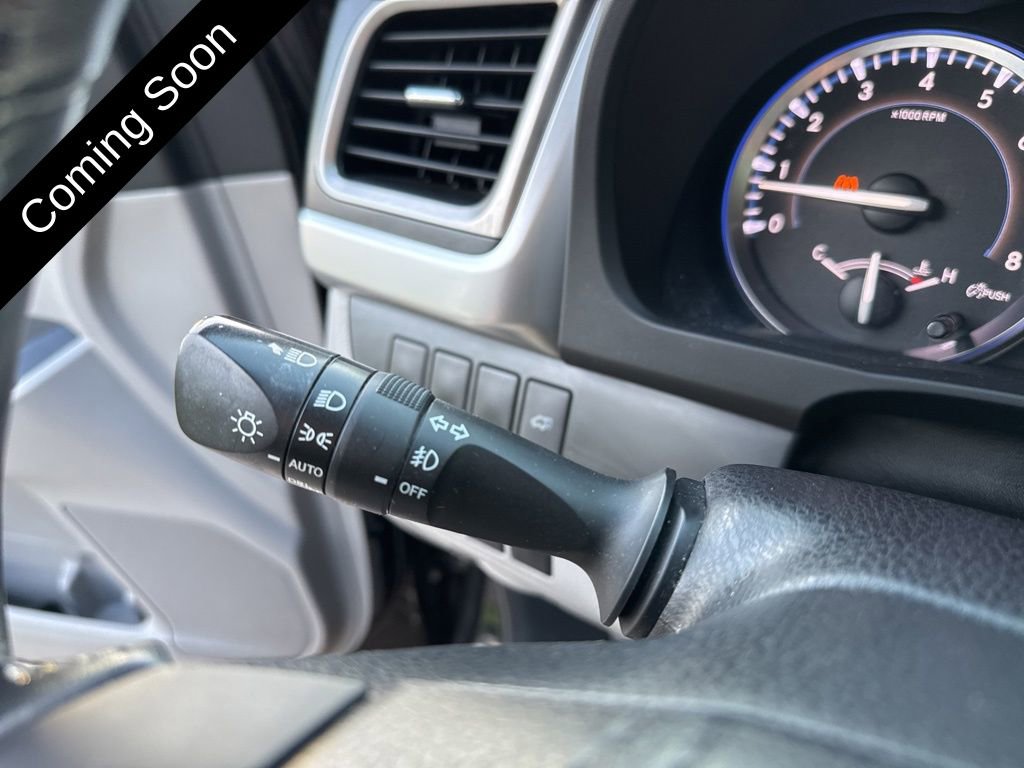 Used 2015 Toyota Highlander Plus AWD/4WD image 12