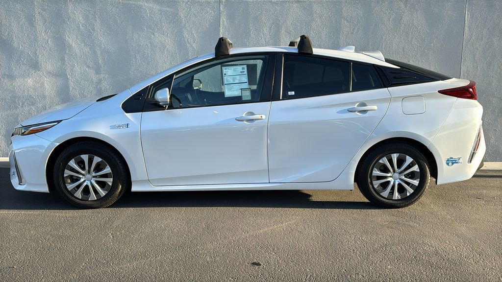Used 2021 Toyota Prius Prime XLE image 5