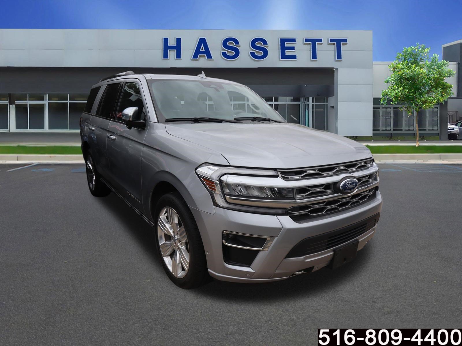 Used 2024 Ford Expedition Platinum AWD/4WD image 1