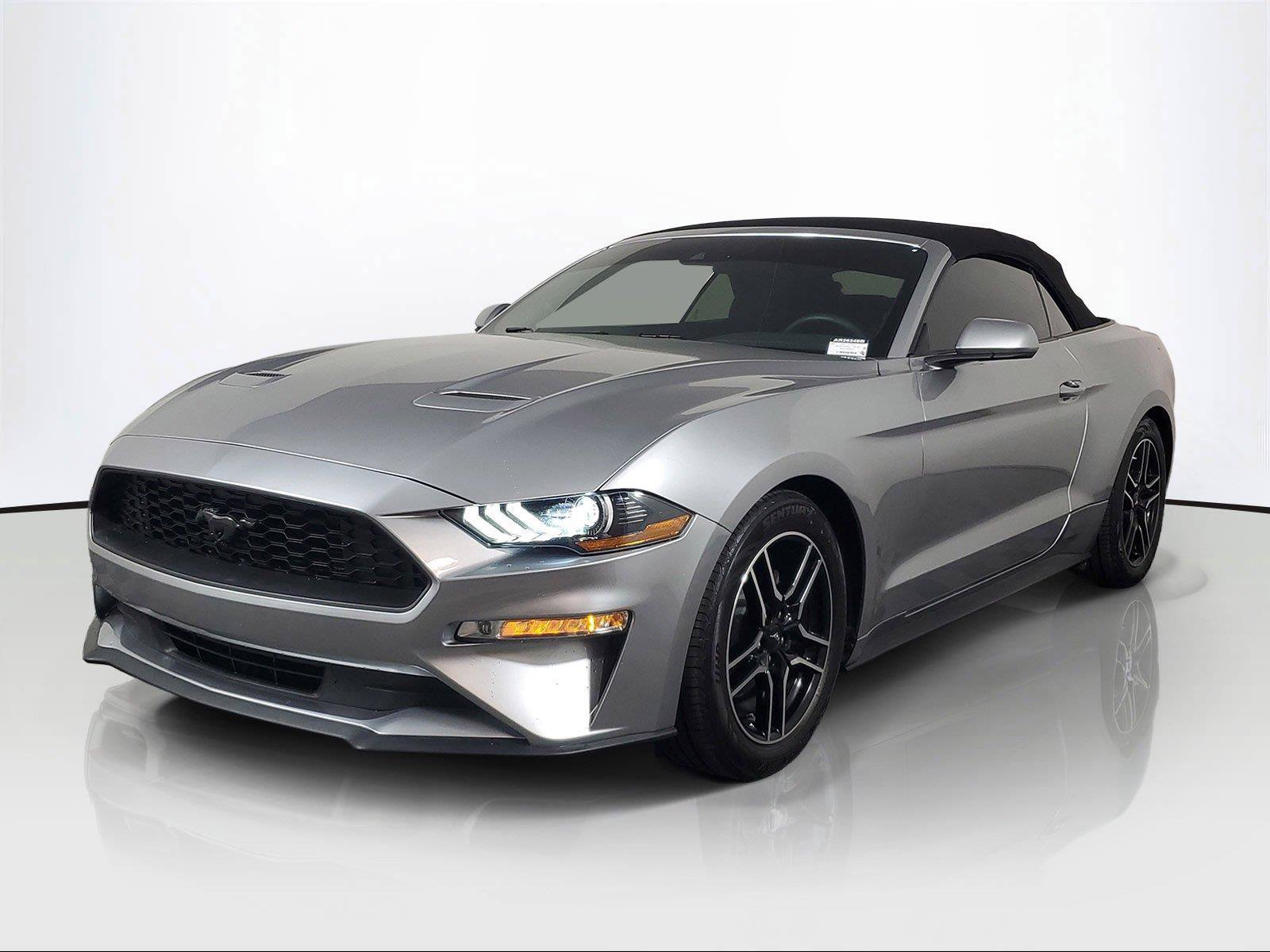 Used 2021 Ford Mustang Premium RWD image 3