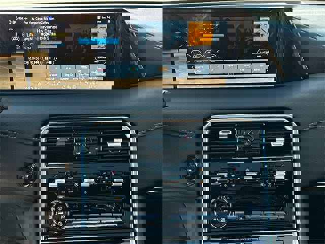 New 2026 Nissan Armada Platinum image 16