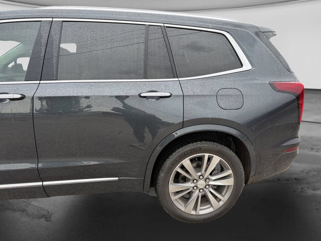 Used 2021 Cadillac XT6 Premium Luxury FWD image 13