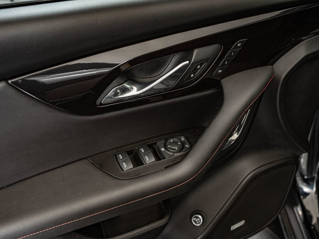 Used 2019 Chevrolet Blazer RS AWD/4WD image 16