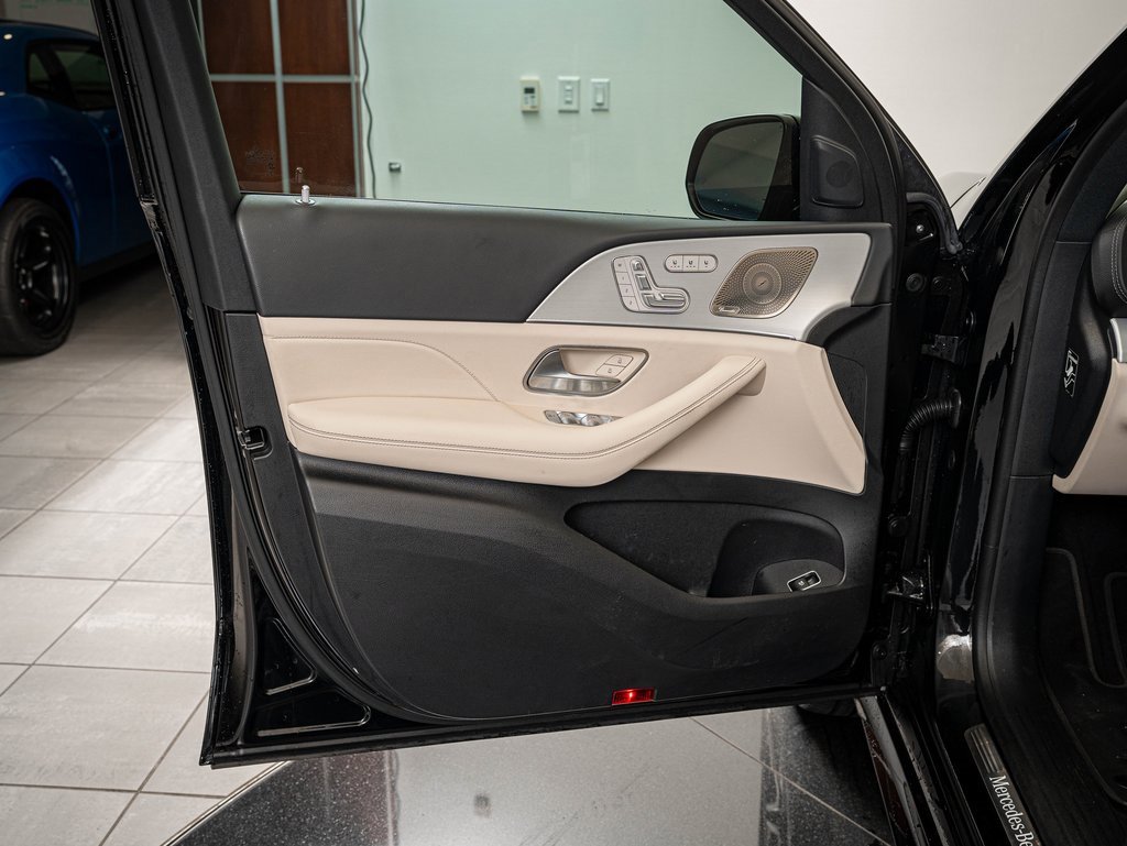 Certified 2024 Mercedes-Benz GLS 450 4MATIC image 28