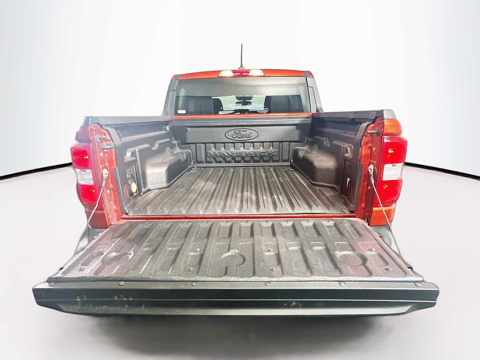 Used 2022 Ford Maverick XLT w/ Equipment Group 300A Standard AWD/4WD image 27