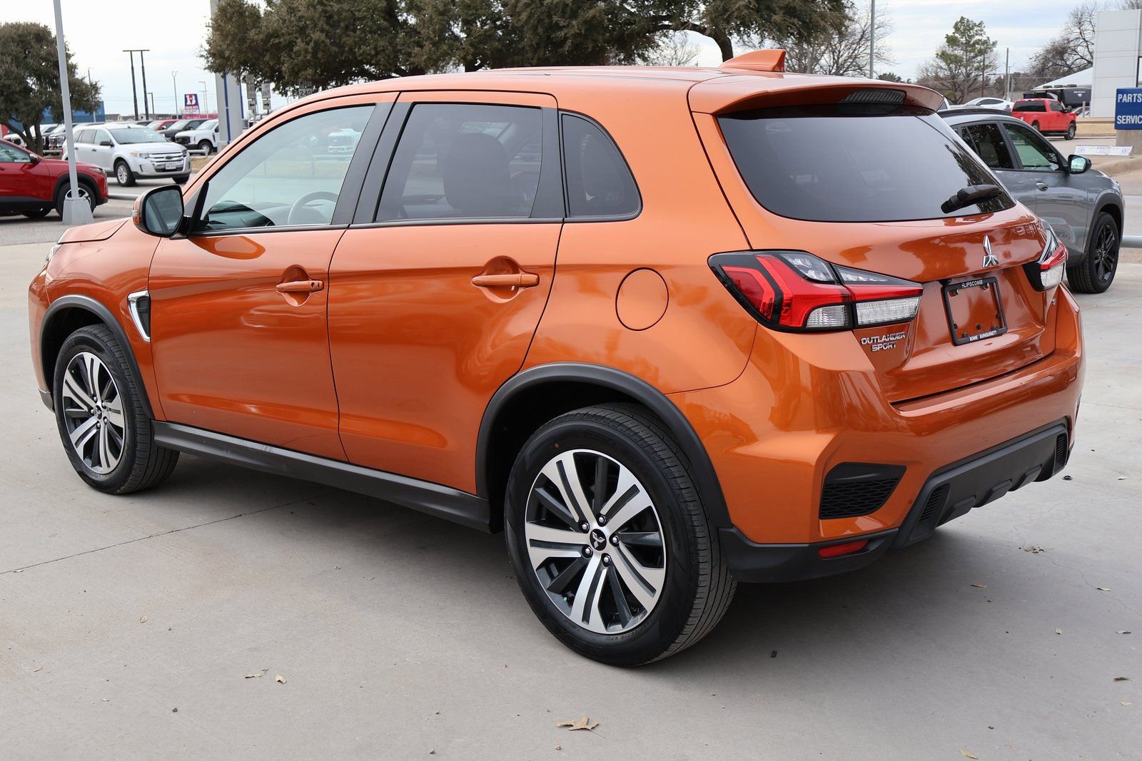 Used 2024 Mitsubishi Outlander Sport SE AWD/4WD image 9