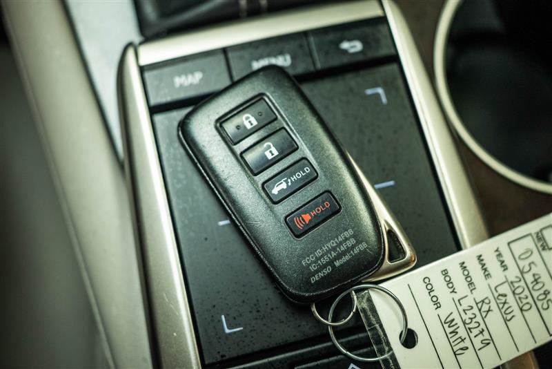 Used 2020 Lexus RX 450h AWD w/ Premium Package image 24