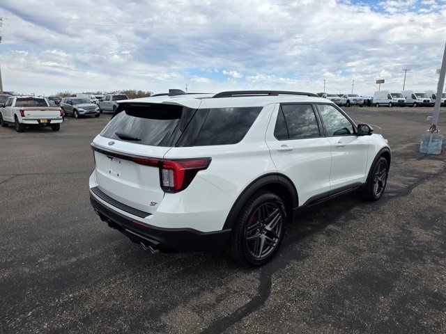 New 2026 Ford Explorer ST image 7