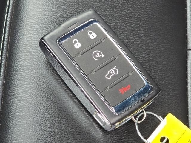 Used 2024 Jeep Grand Cherokee L Limited AWD/4WD image 41
