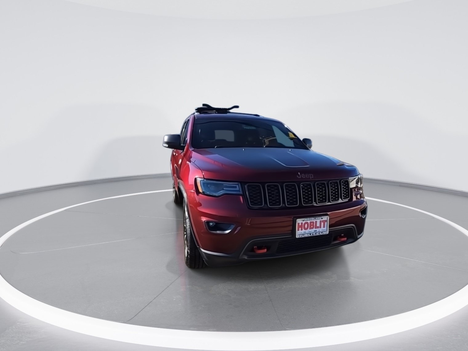 Certified 2019 Jeep Grand Cherokee Trailhawk w/ Trailhawk Luxury Group AWD/4WD image 3