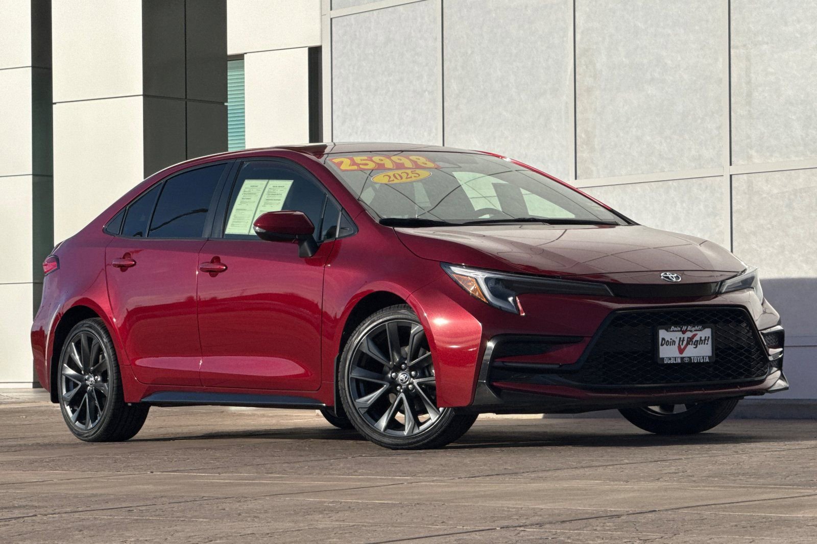 Certified 2025 Toyota Corolla SE image 2