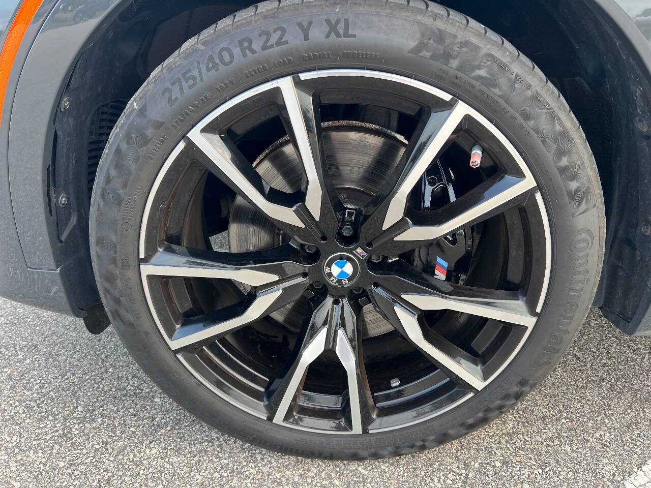 Used 2022 BMW X7 xDrive40i w/ M Sport Package image 34