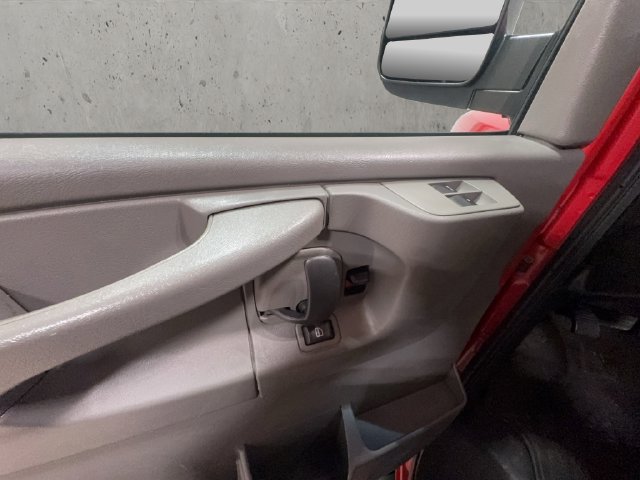 Used 2014 Chevrolet Express 1500 LT w/ LT Preferred Equipment Group AWD/4WD image 13