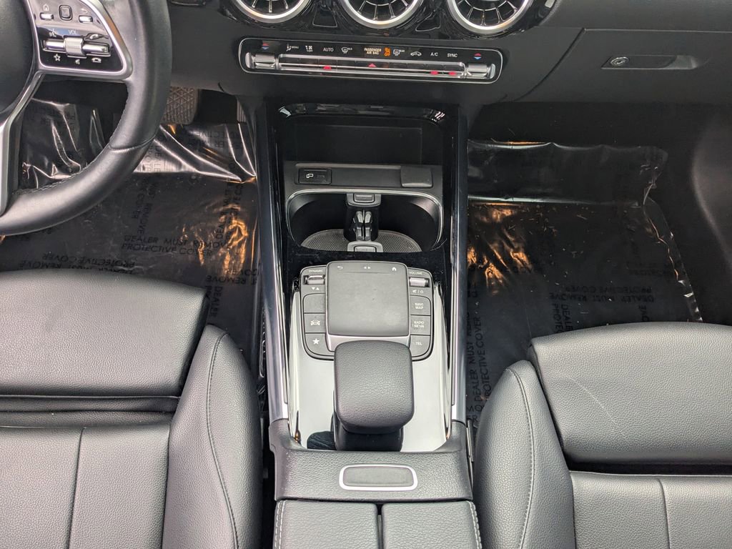 Certified 2022 Mercedes-Benz GLA 250 4MATIC image 16