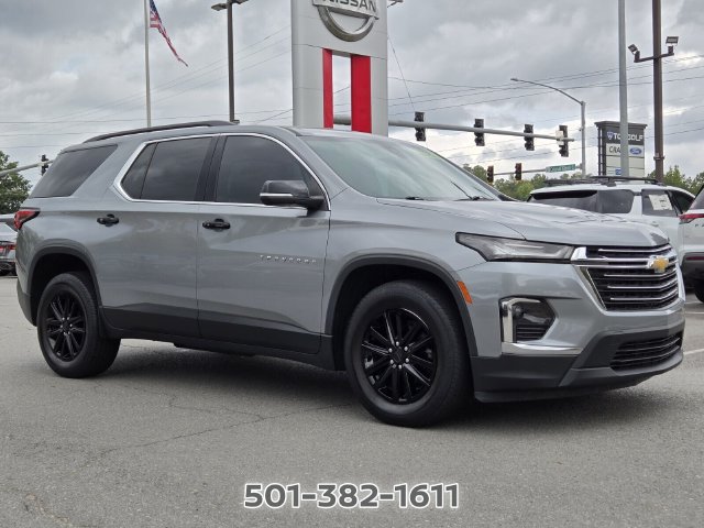 Used 2023 Chevrolet Traverse LT AWD/4WD image 7