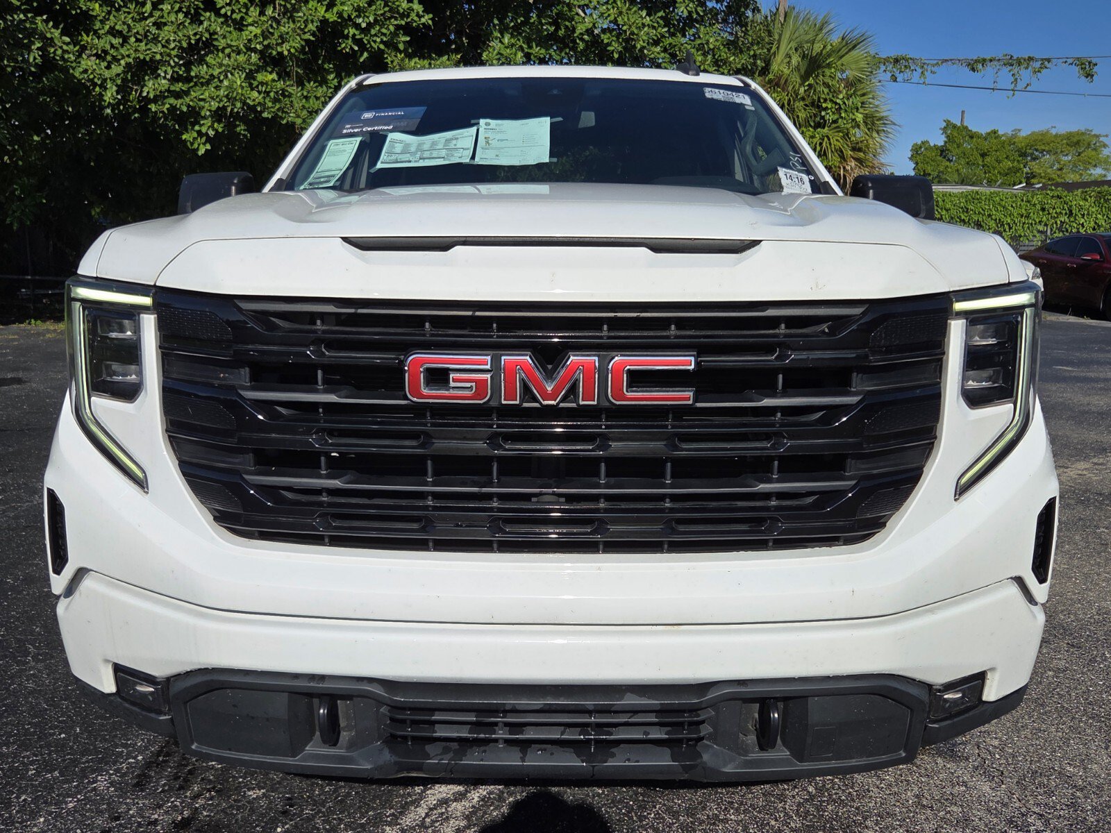 Used 2022 GMC Sierra 1500 Elevation RWD image 8
