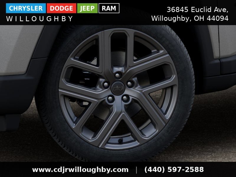 New 2026 Jeep Compass Limited w/ Sun, Sound & Navigation Group AWD/4WD image 9