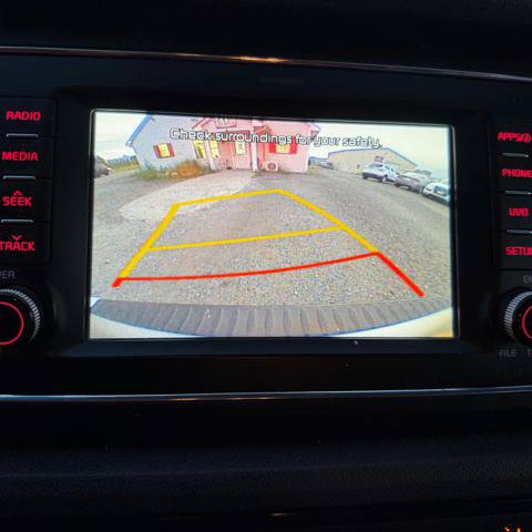 Used 2017 Kia Sedona LX w/ LX Essentials Premium Package FWD image 13