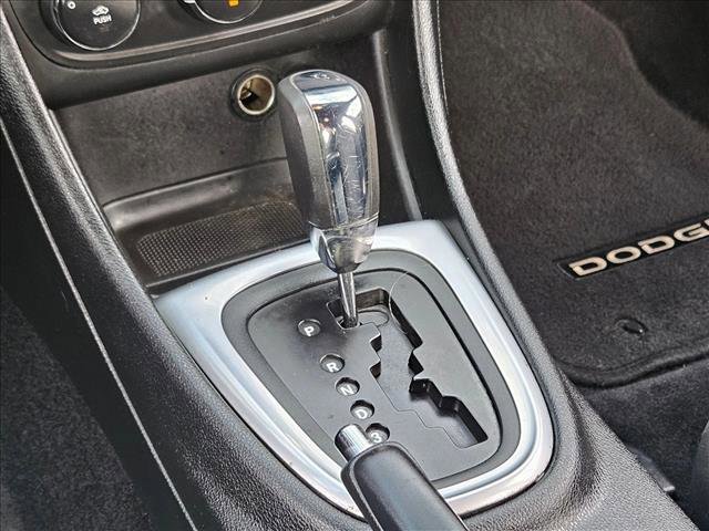 Used 2014 Dodge Avenger SE image 12