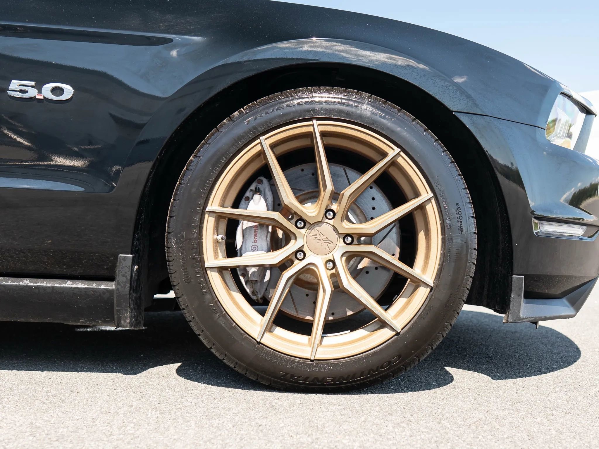 Used 2012 Ford Mustang GT w/ Brembo Brake Pkg image 34