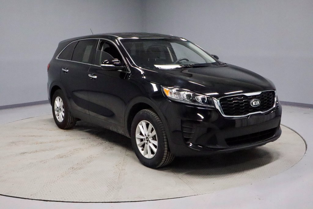 Used 2019 Kia Sorento LX image 1
