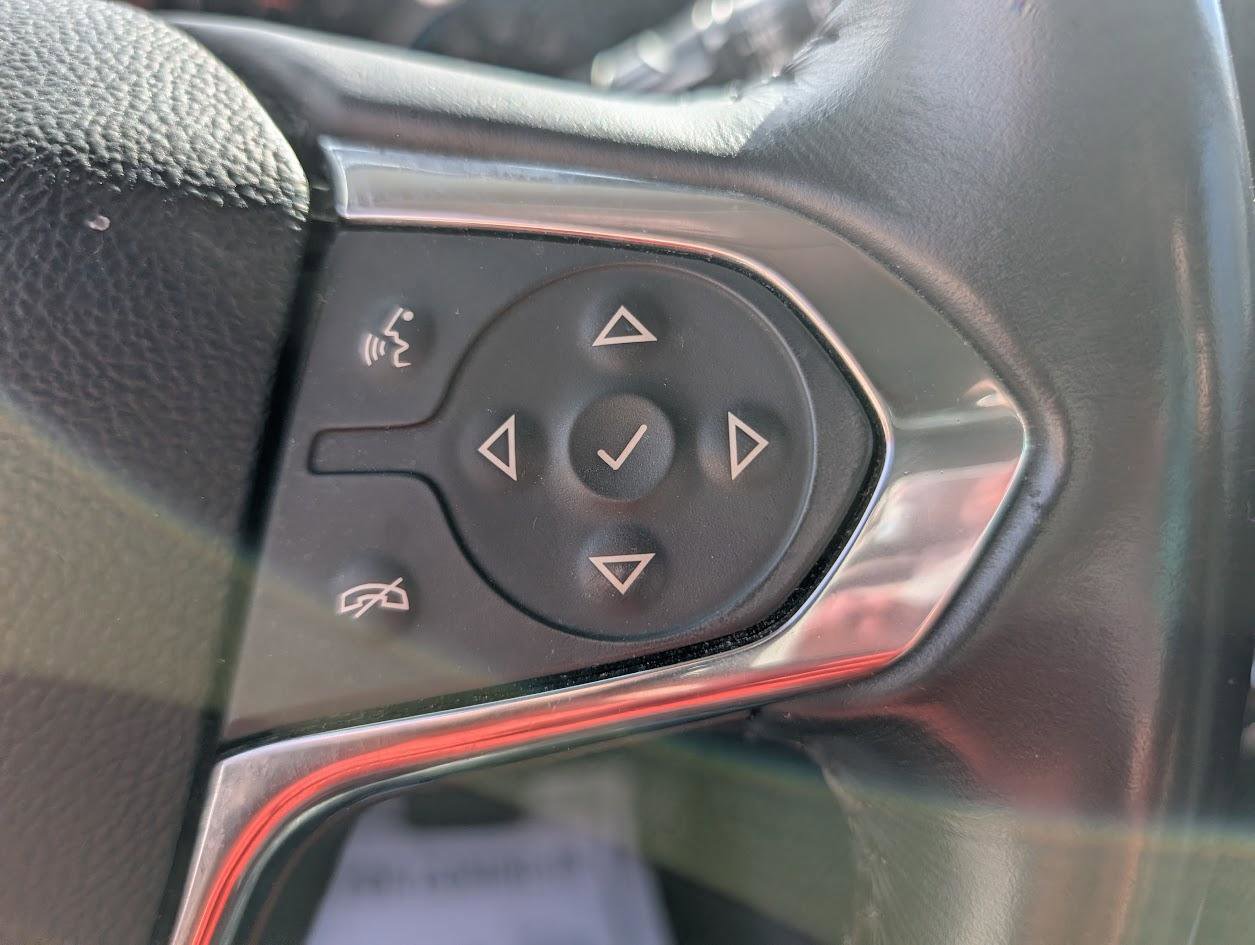 Used 2019 Chevrolet Traverse LT w/ LPO, Floor Liner Package image 22