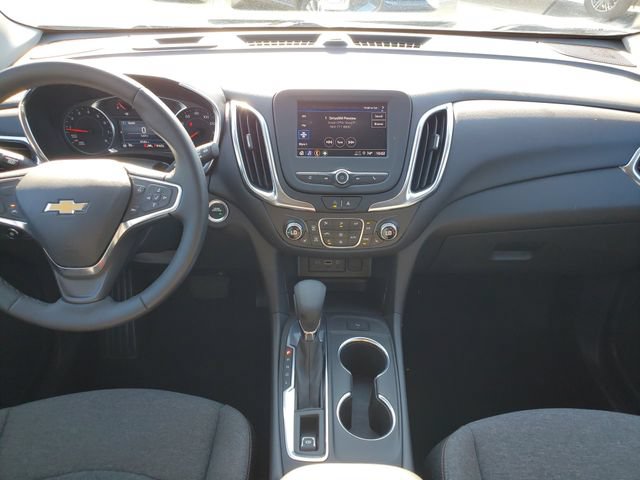 Certified 2024 Chevrolet Equinox LT w/ LPO, Floor Liner Package FWD image 18