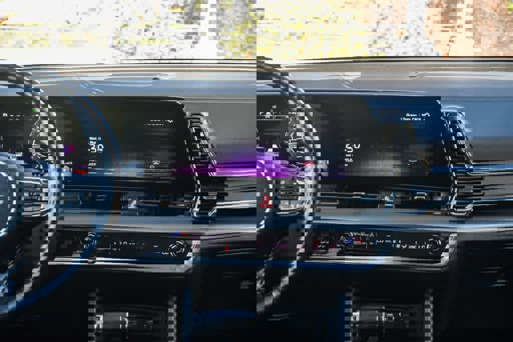 Used 2023 Kia Sportage SX image 13