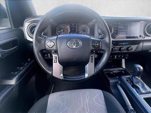 Used 2022 Toyota Tacoma TRD Sport w/ Technology Package RWD image 7
