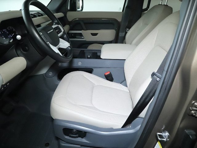 Certified 2023 Land Rover Defender 110 S AWD/4WD image 17