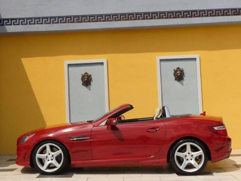 Used 2012 Mercedes-Benz SLK 350 image 8