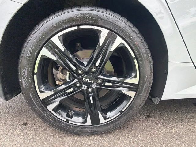 Used 2024 Kia K5 GT-Line w/ GT-Line Premium Package FWD image 15