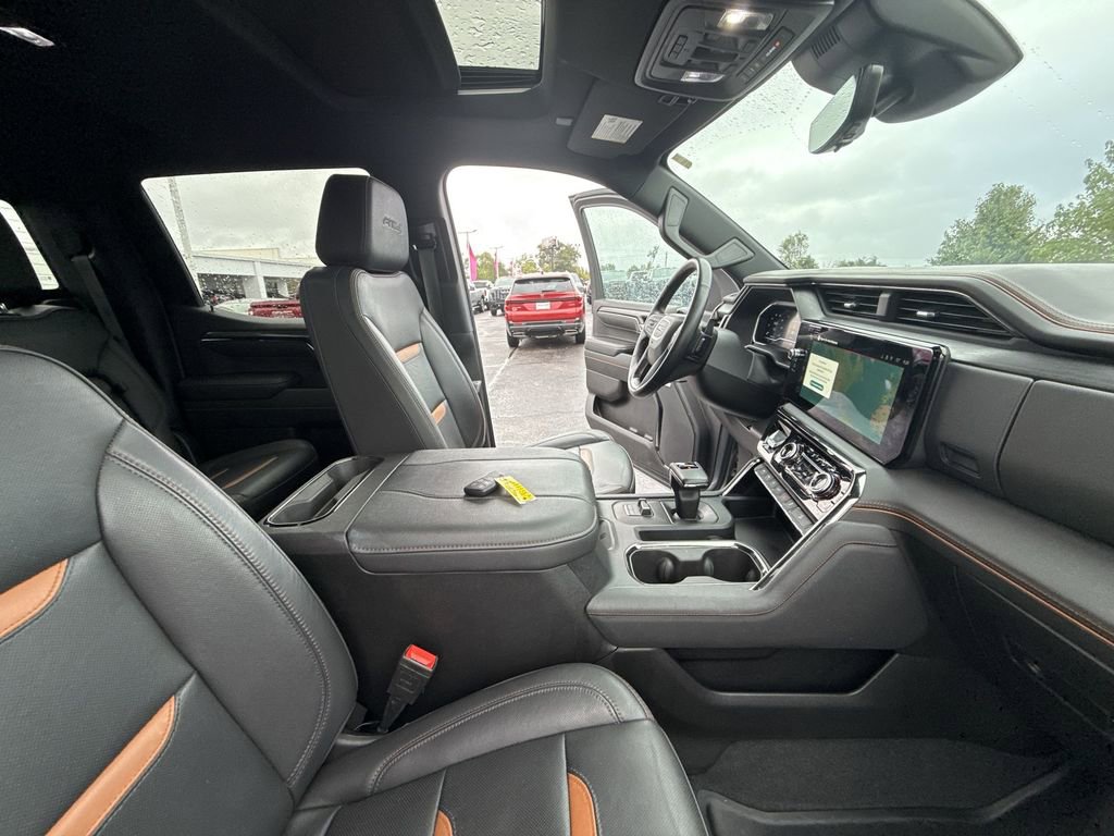 Certified 2023 GMC Sierra 1500 AT4 w/ AT4 Premium Package image 13