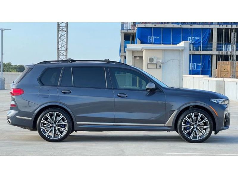 Used 2020 BMW X7 M50i image 6