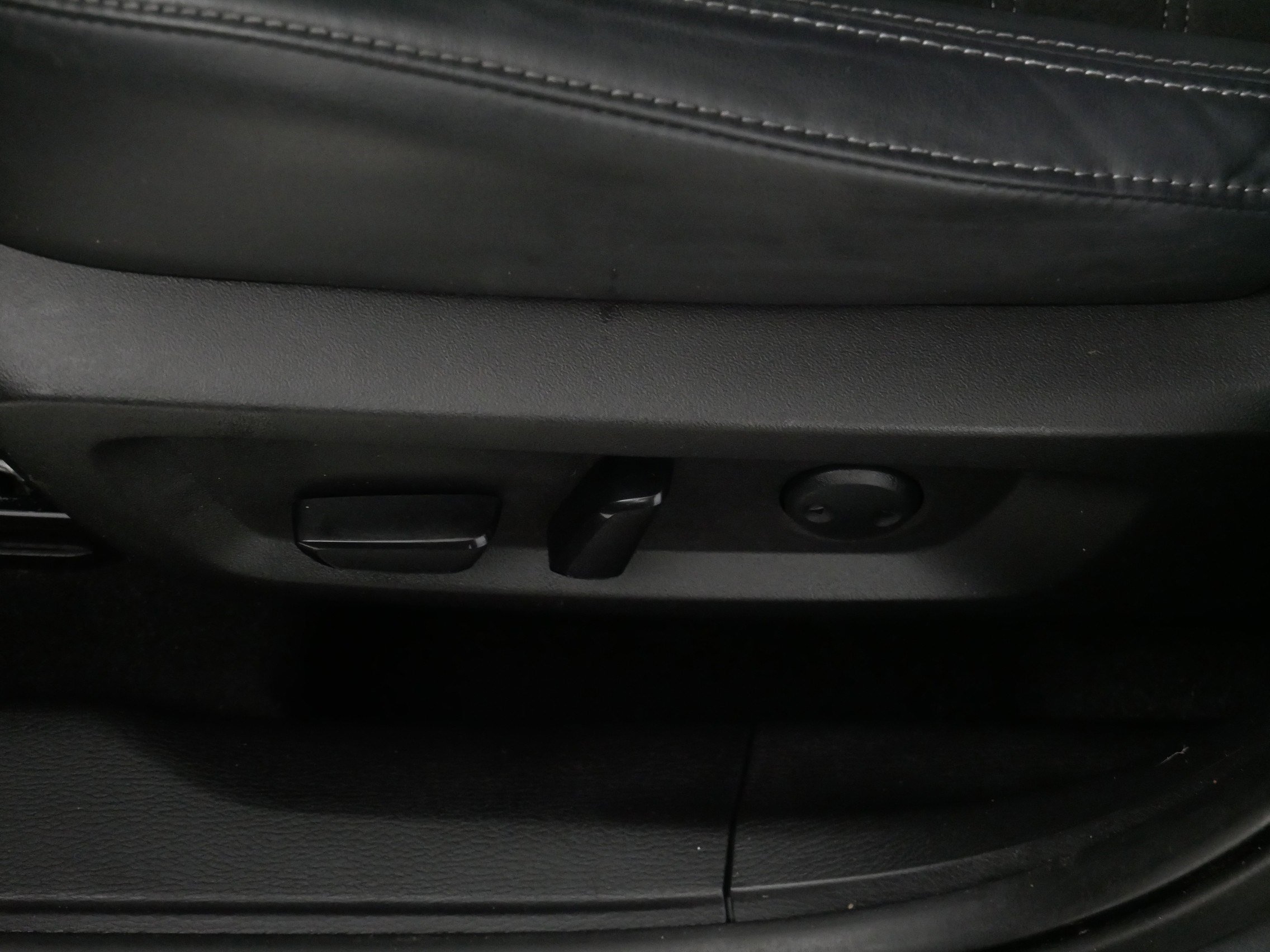 Used 2022 Mitsubishi Outlander SE image 20