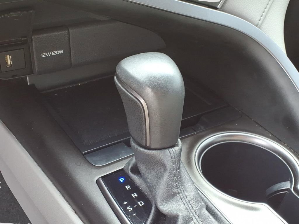 Used 2023 Toyota Camry SE w/ Convenience Package image 22