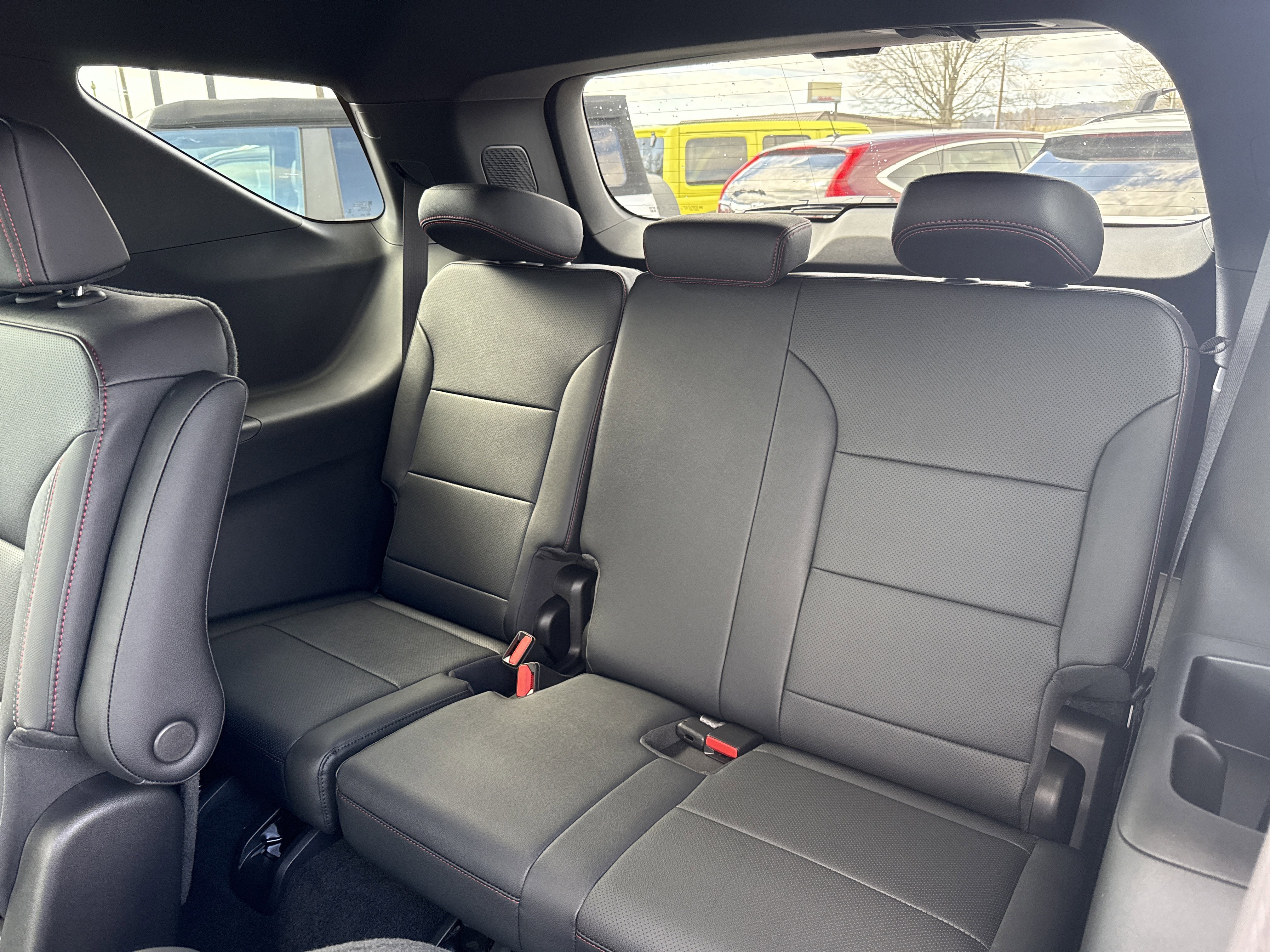 New 2026 Chevrolet Traverse Z71 w/ Driver Confidence Package image 13