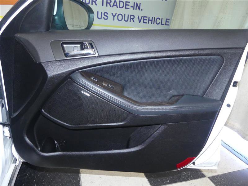 Used 2013 Kia Optima SX w/ Limited Pkg image 23