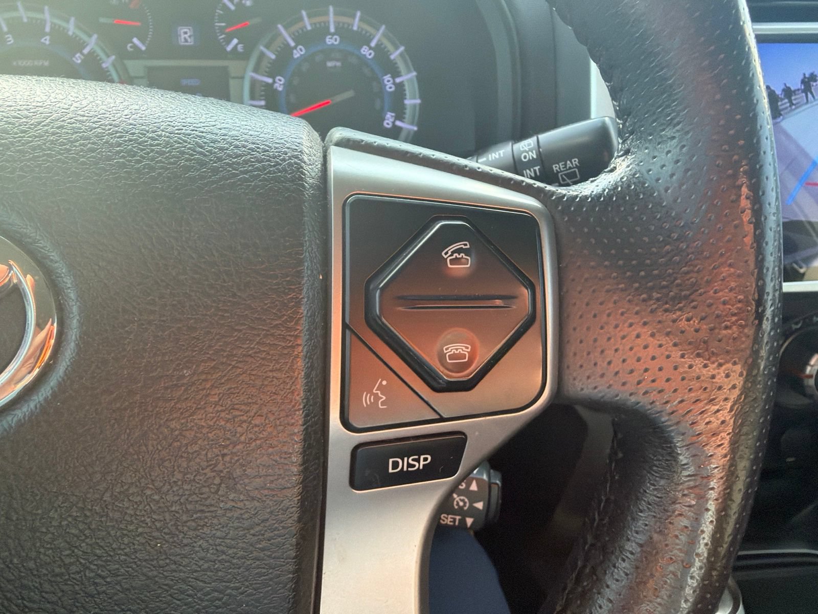 Used 2017 Toyota 4Runner SR5 RWD image 17