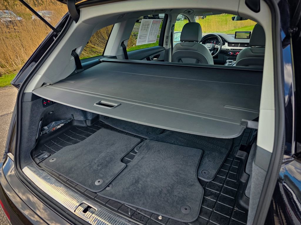 Used 2018 Audi Q7 2.0T Premium Plus w/ Premium Plus Package AWD/4WD image 45