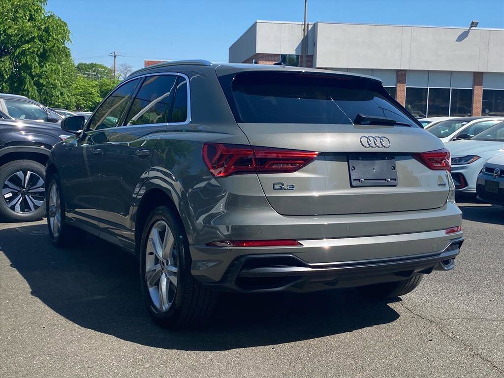 Used 2022 Audi Q3 2.0T Premium Plus AWD/4WD image 5