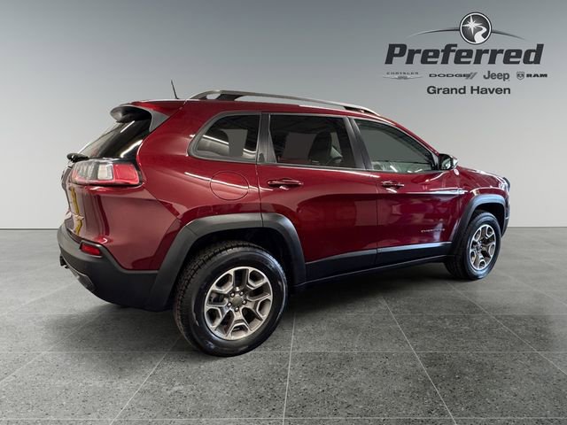 Used 2020 Jeep Cherokee Trailhawk w/ Cold Weather Group AWD/4WD image 21