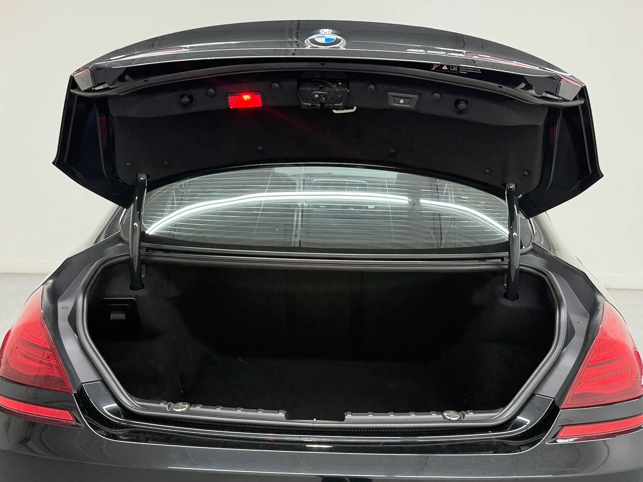 Used 2018 BMW 650i Gran Coupe RWD image 37